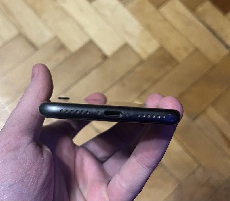 Iphone 8 64gb Шикарний стан