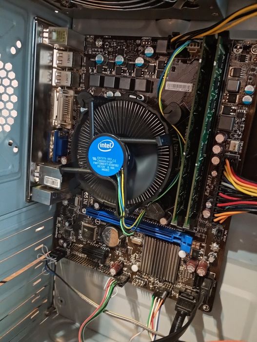 Материнка MSI H16M-P20 G3  1155  робоч кулер проц