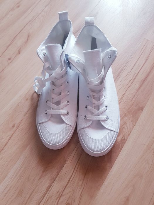 Nowe trampki meskie marki Primark rozmiar 43.