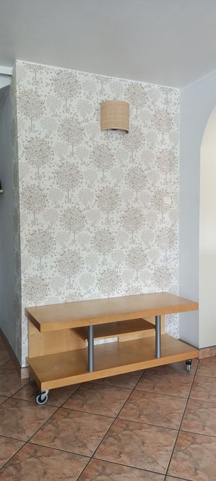 Stolik RTV Ikea na kółkach