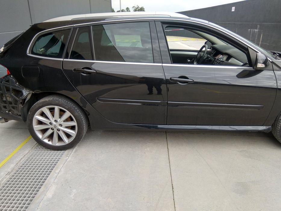 RENAULT LAGUNA III Grandtour - 2009 - Para Peças