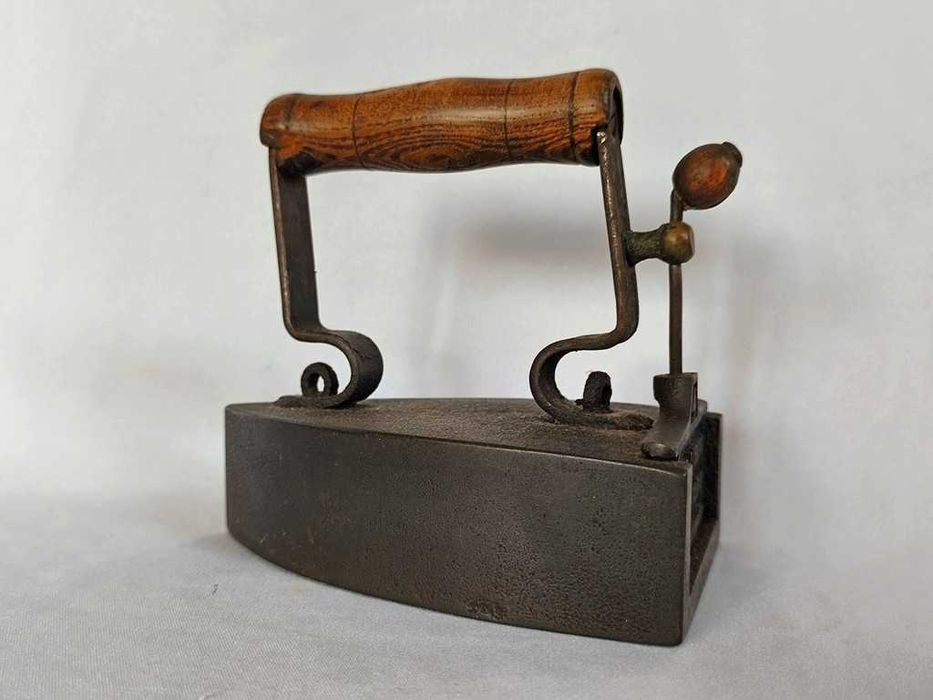Żeliwne żelazko z duszą , B&O LIBERG - XIX w.