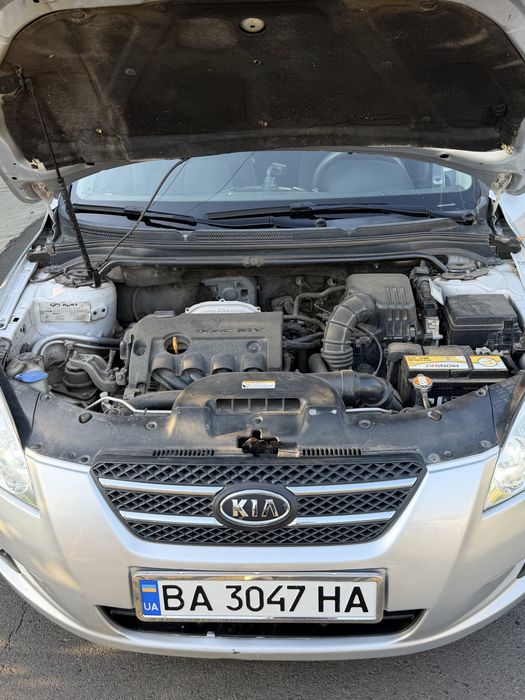 Kia ceed универсал, 1,6 бензин  2007 год