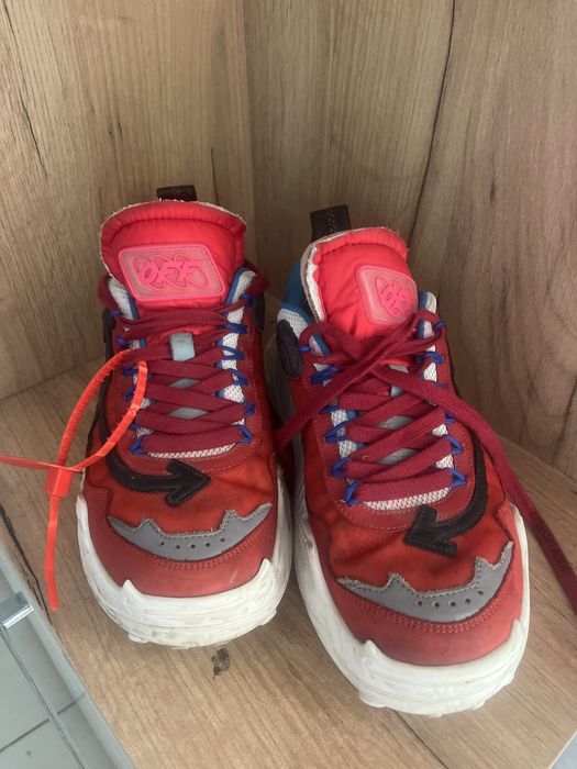 off white odsy 1000