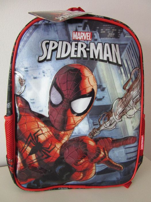 mochila escolar  mickey, minnie, patrula pata, H aranha, faisca mcqeen