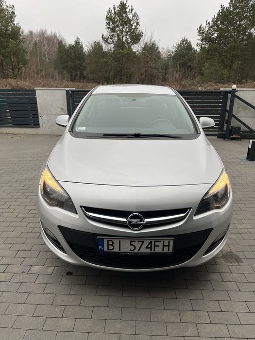 Opel Astra J 2017 na sprzedaż