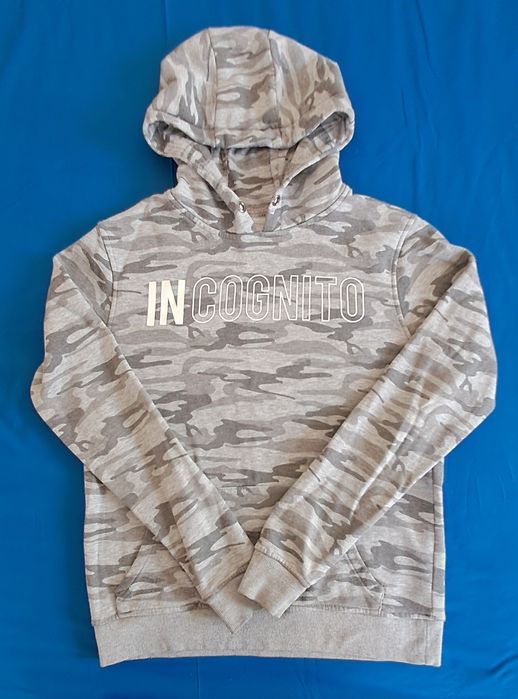 Hoddie estampado camuflado cinzento tam M