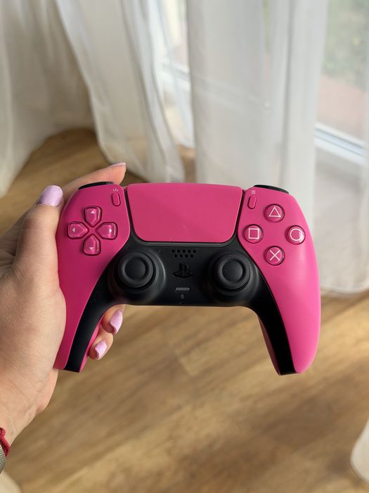 Różowy pad sony PS 5