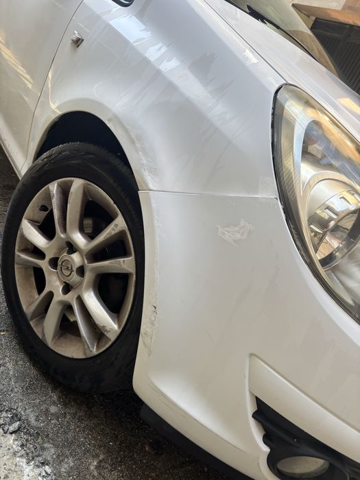 Opel Corsa D comercial