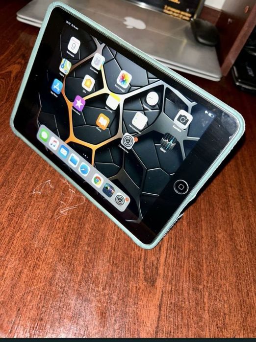 iPad mini Wi-Fi 16GB ブラック&ストレート ipad mini 16gb wifi - купити планшети - Ціна на OLX.ua