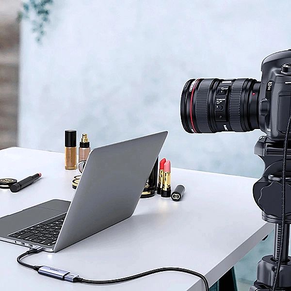 Kabel Ugreen HD164, 15516 micro HDMI / HDMI 2.1/8K 1m - szary