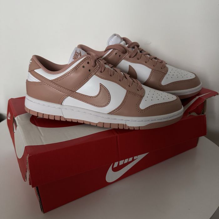 Оригінал! Кросівки Nike dunk low us8.5 39
