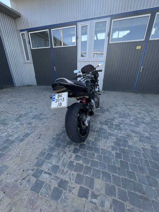 Продам Honda CB600