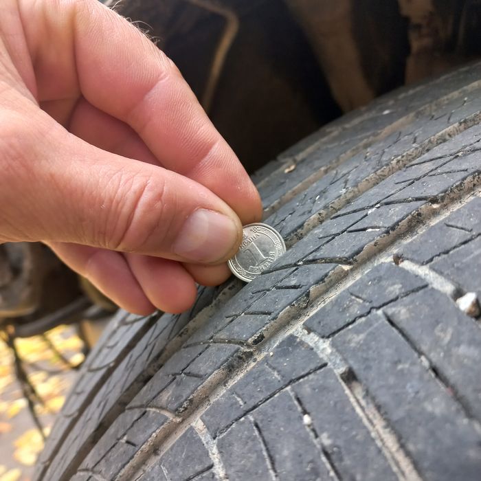 Продам комплект літніх покришок в гарному стані