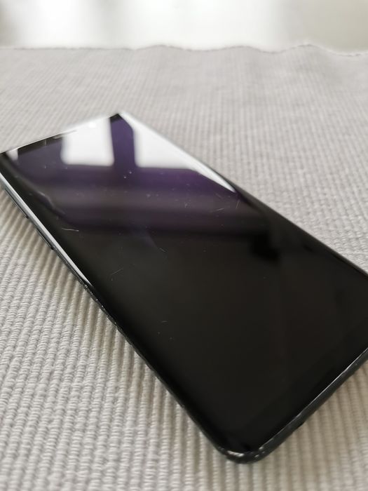Samsung Galaxy s9 midnight blue
