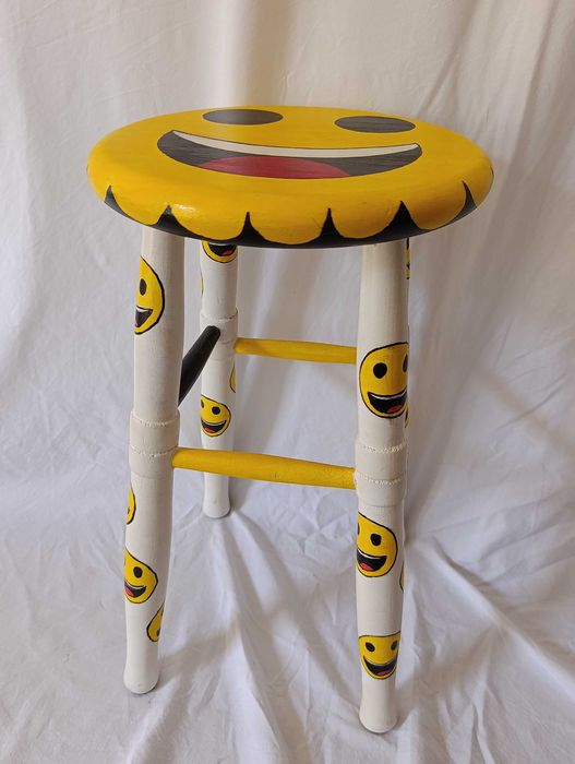 Banco Emoji handmade