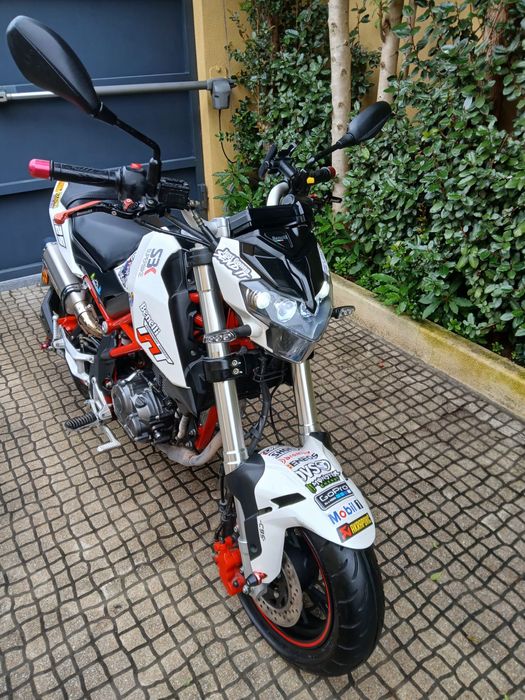 Mota 125 Benelli TNT