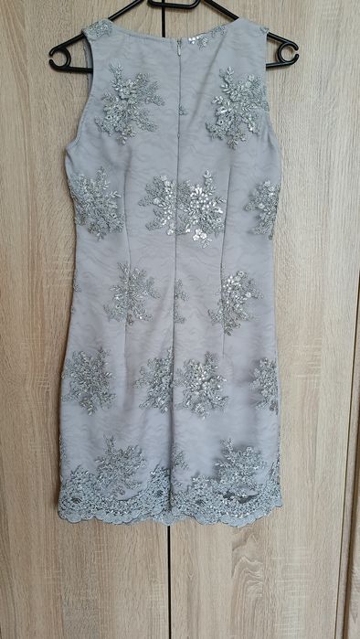 Koronkowa szara sukienka EMU rozmiar 38