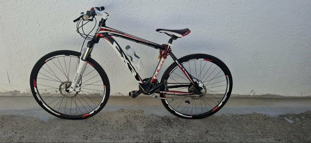 Bicicleta com pouco uso