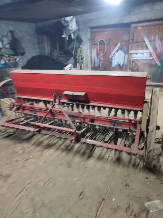 Sprzedam siewnik konny