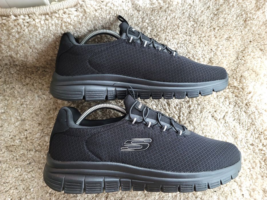 SKECHERS р 43-44 Америка Орігинал! Бігові кросівки