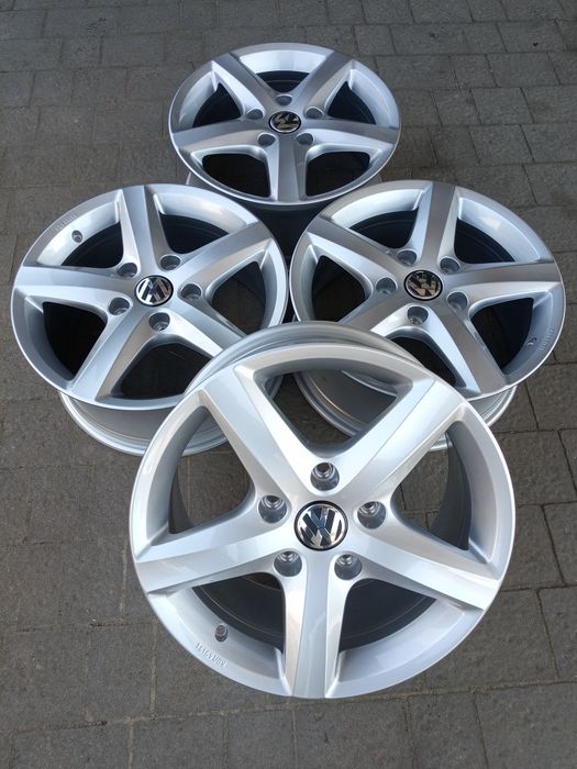 Felgi do VW 5x130. J7,5. R17. Et50.Nowe.