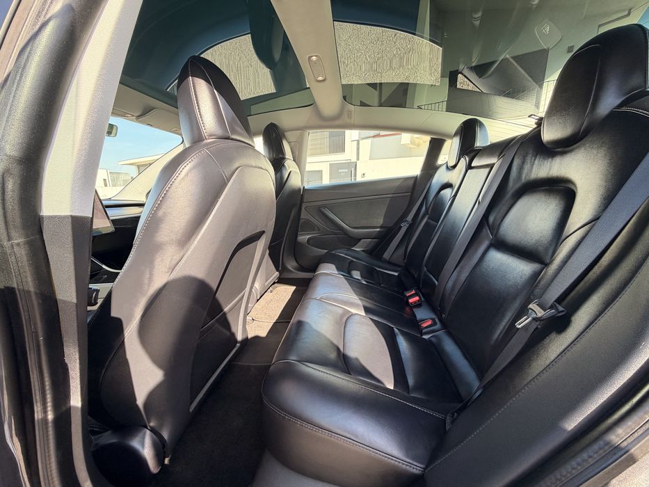 Tesla Model 3 Standard Range Plus RWD