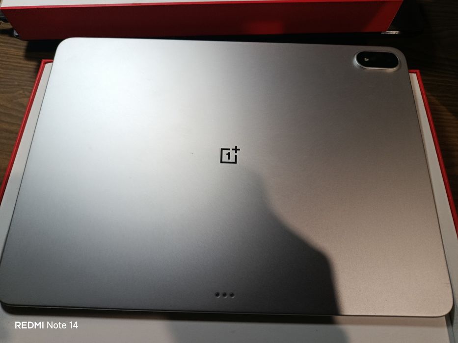 OnePlus Pad 3. 16/512 snapdragon 8 elite