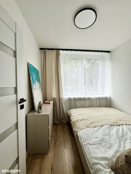 Po generalnym remoncie | 2 pokoje | balkon, winda, widok na zieleń