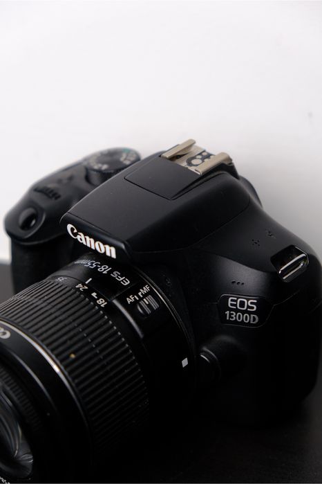 Canon EOS 1300D Kit 18-55 DCIII