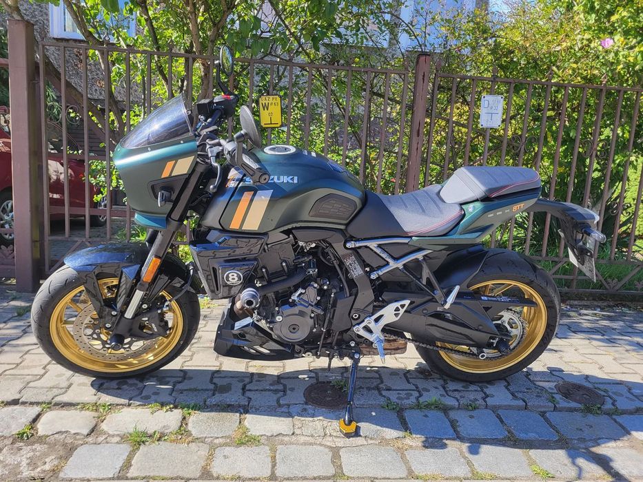Suzuki