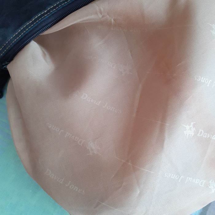 Mala de senhora (portes incluídos)