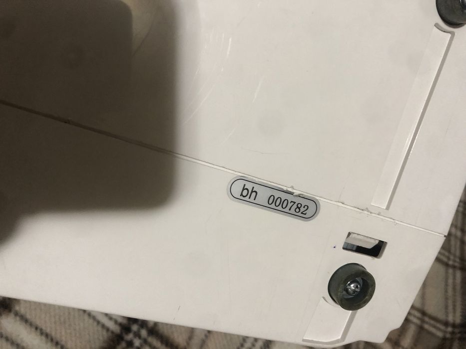 Швейная машинка / швейна машинка