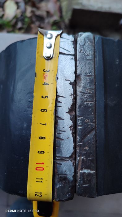 Тиски слесарные поворотные  125 мм в отличном состоянии,