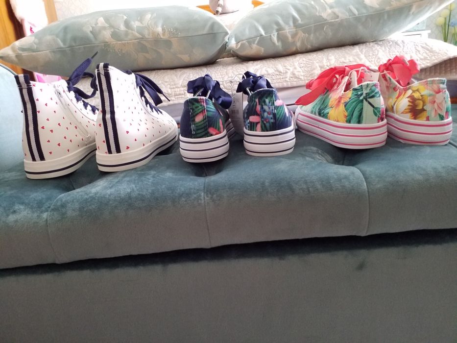 Ténis lindíssimos NOVOS