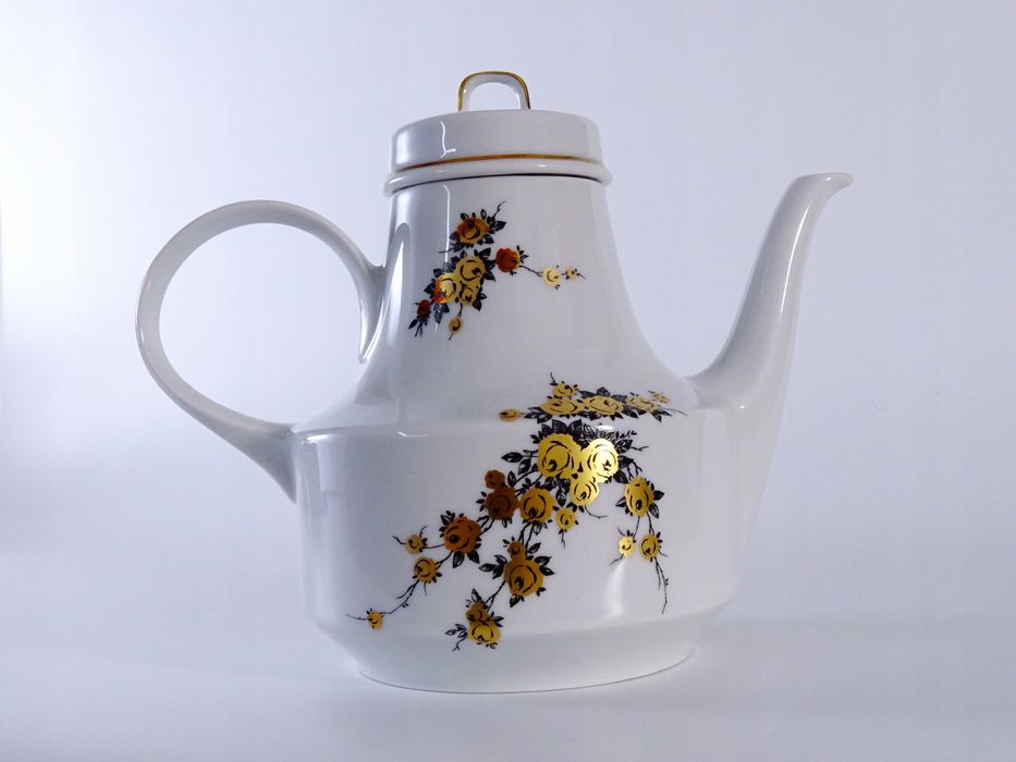 piękny dzbanek porcelanowy henneberg