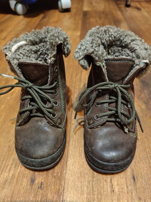 Чобітки, черевики