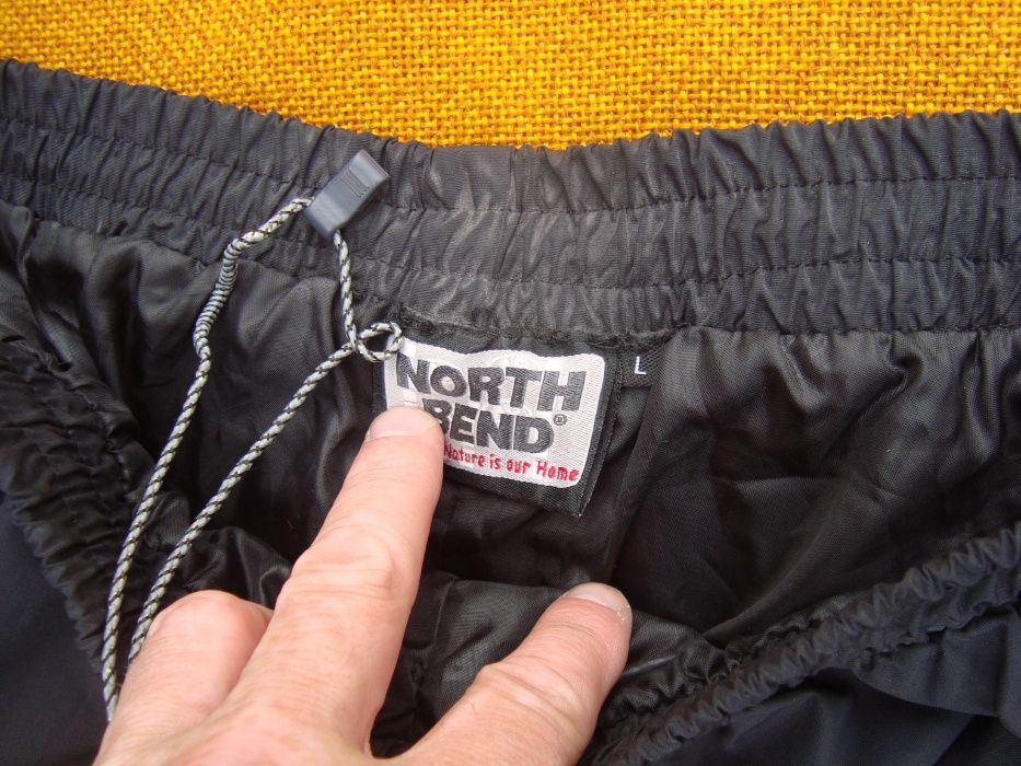 spodnie na niepogodę- sztormiaki North Bend Norweskie roz L-Super