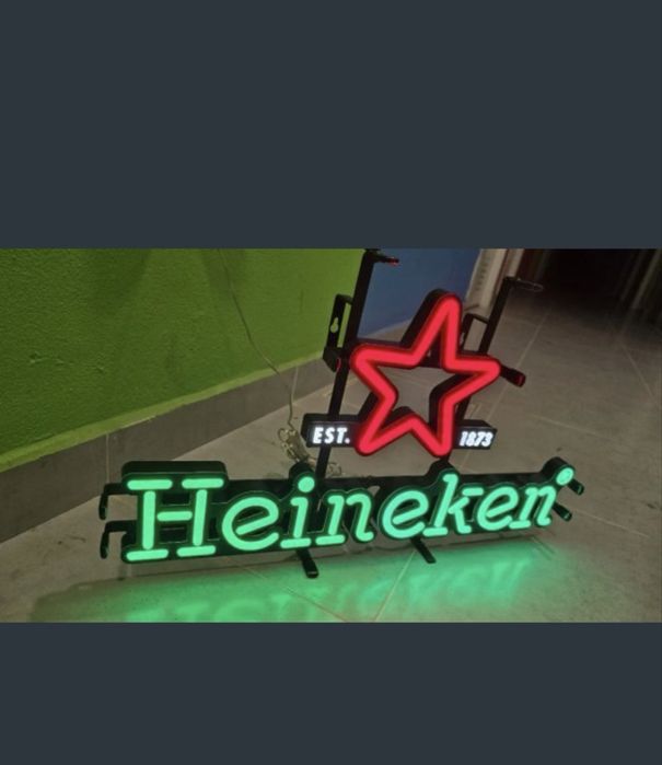 Luminoso Heineken