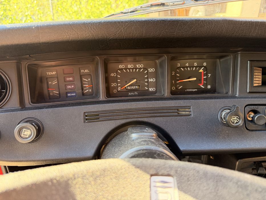 Datsun 120y 1974 - Restaurado