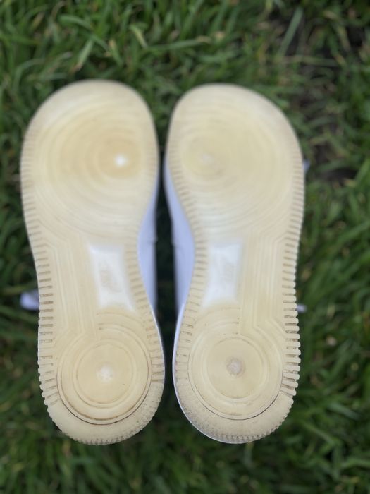 Кросівки Nike Air Force 1 07 LV8 "Orange Swoosh"