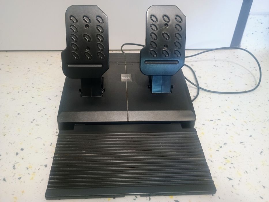 Hori Racing Wheel Apex – komplet z pudełkiem