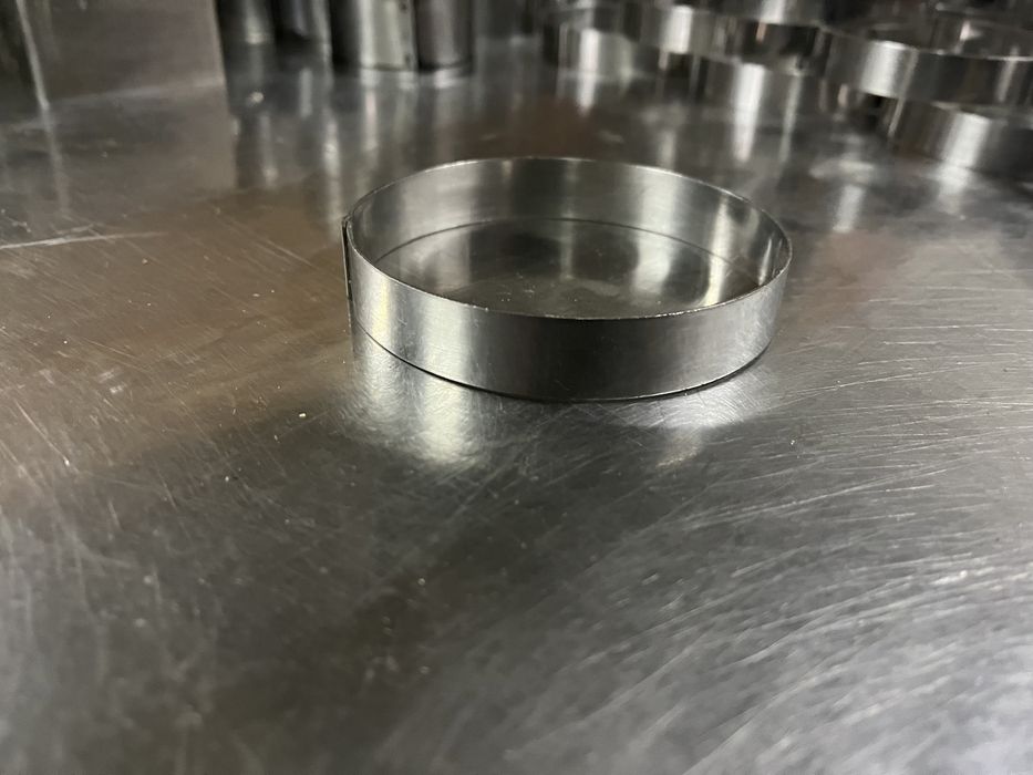 Formas para bolos em inox 118 unidades