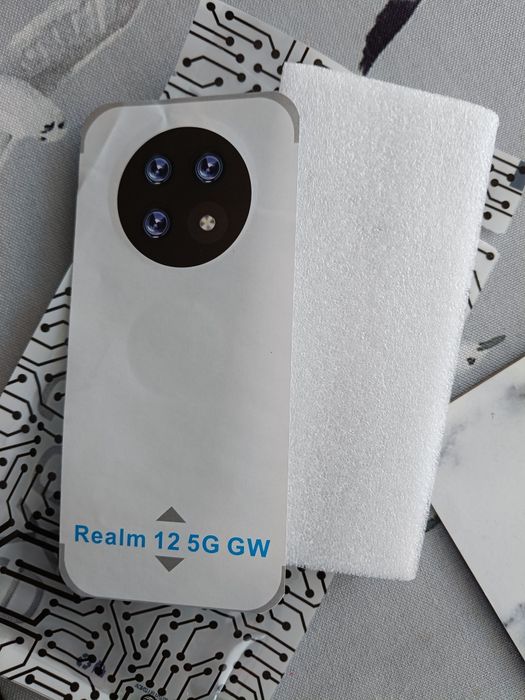 Etui Realme 12 5G nowe!