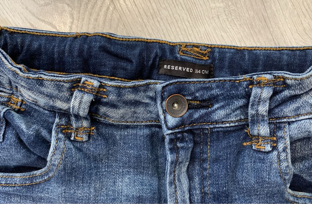 Джинсы Reserved 164 р