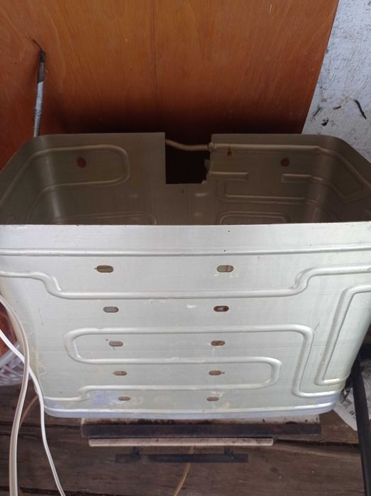 Морозильная камера от Донбасса