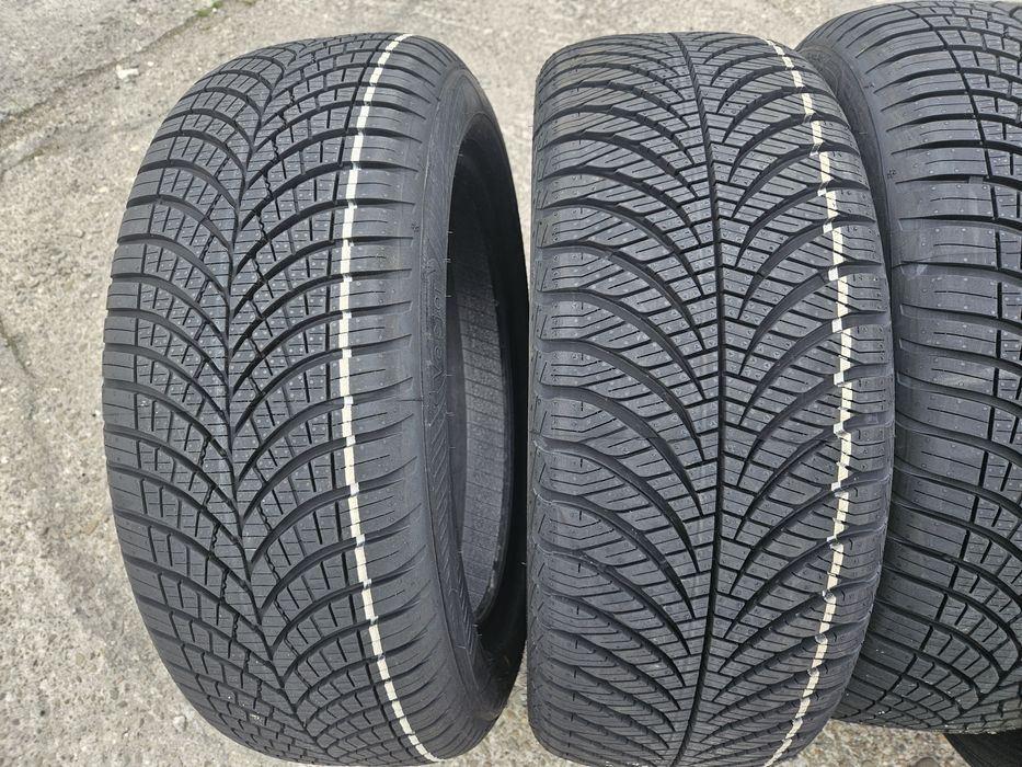 Opony całoroczne 205/55/17 goodyear vector