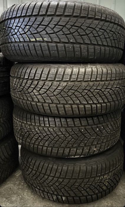 225/55 R17 Goodyear
