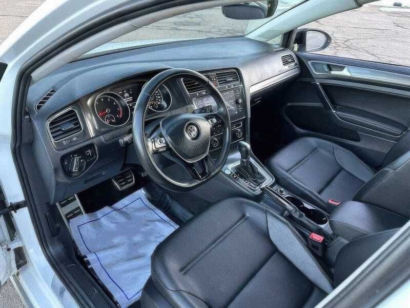 2019 Volkswagen Golf Alltrack