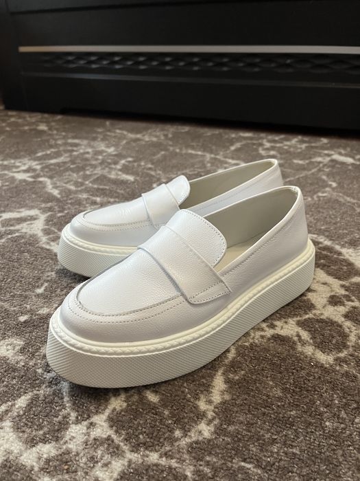 Лофери жіночі кожа